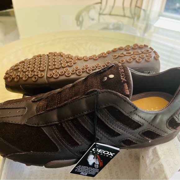 NEW! Geox suede sneakers, New - Picture 5 of 7